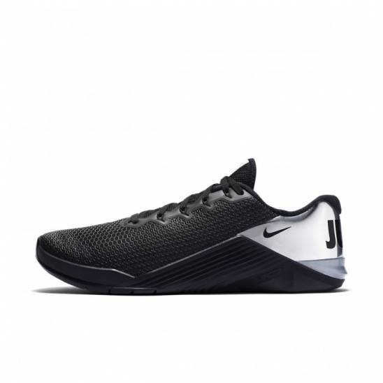 nike metcon 5 black and grey