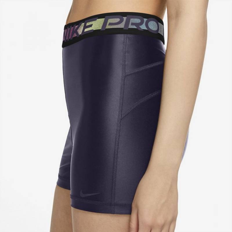 Woman functional Shorts Nike Pro purple