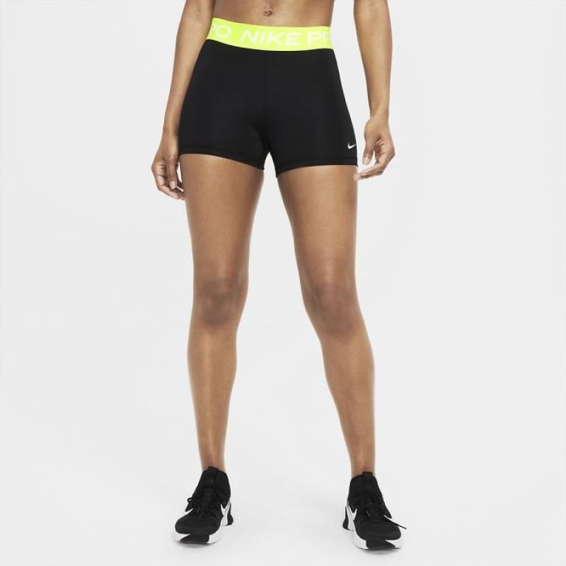 Woman functional Shorts Nike Pro - black and green