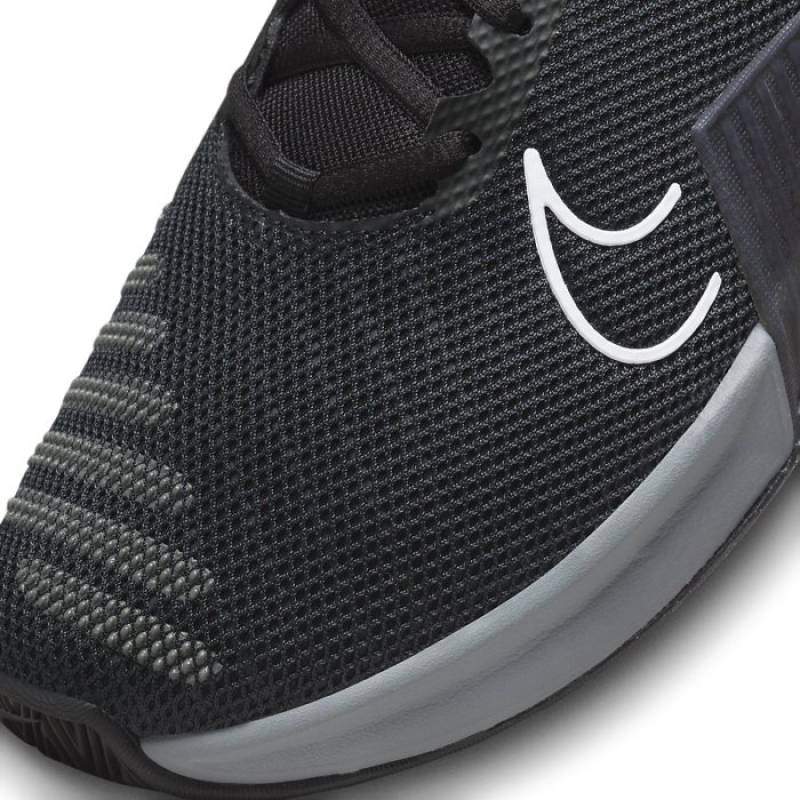 Man Shoes for CrossFit Nike Metcon 9 - black grey