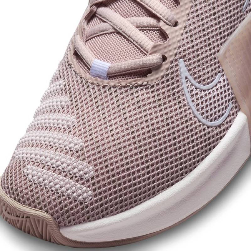 Woman Shoes for CrossFit Nike Metcon 9 - pink oxford