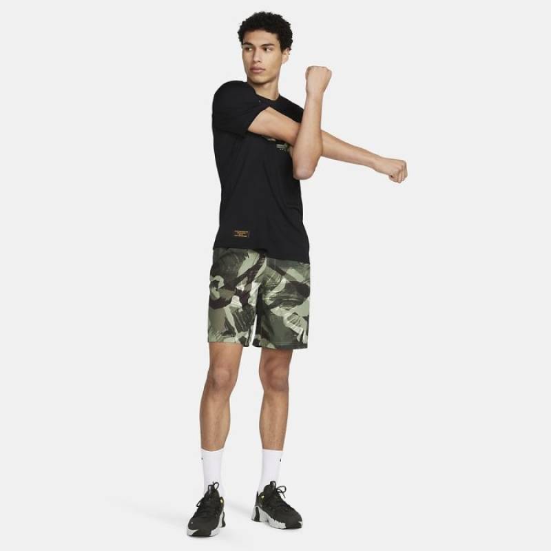 Mens 9 Unlined Versatile Shorts Nike Form - camo