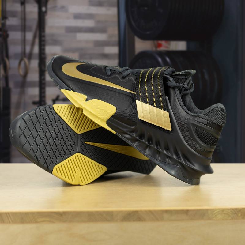 Weightlifting Shoes Nike Savaleos - black/gold