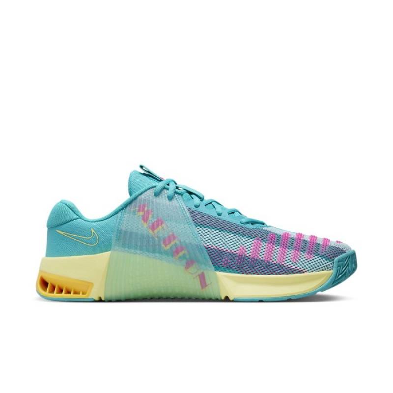 Man Shoes for CrossFit Nike Metcon 9 - DUSTY CACTUS/FIERCE PINK-GLACIER BLUE