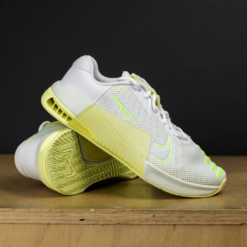 Woman Shoes for CrossFit Nike Metcon 9 - lime