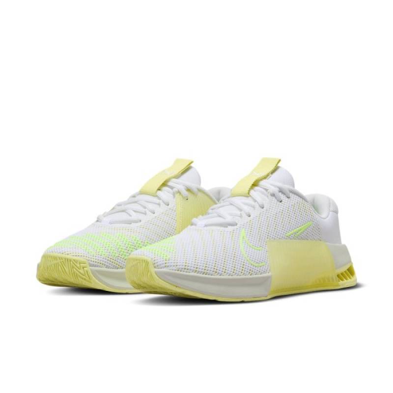 Woman Shoes for CrossFit Nike Metcon 9 - lime