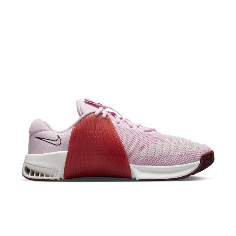 Woman Shoes for CrossFit Nike Metcon 9 - pink/dark red