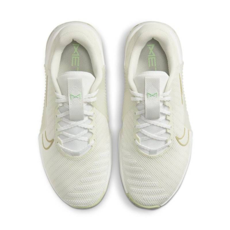 Woman Shoes for CrossFit Nike Metcon 9 PREMUM - whitegold