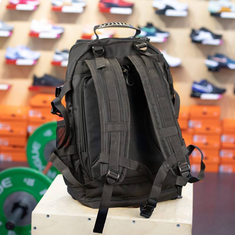 Fitness backpack WORKOUT - 30 l - black