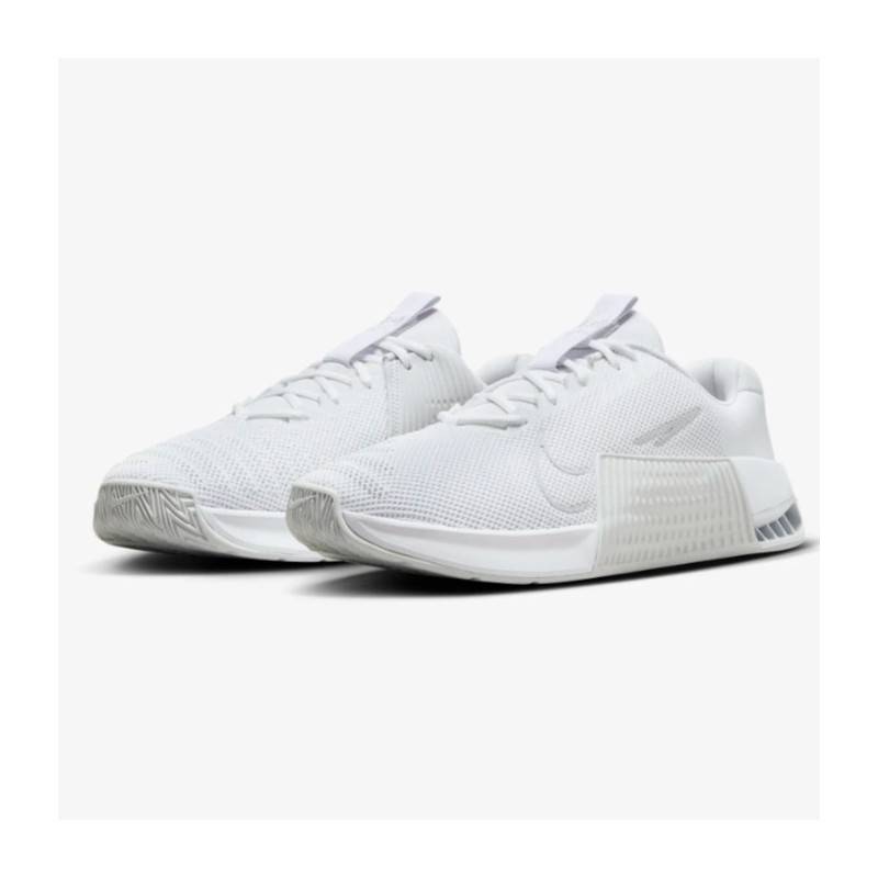 Man Shoes for CrossFit Nike Metcon 9 - white/grey