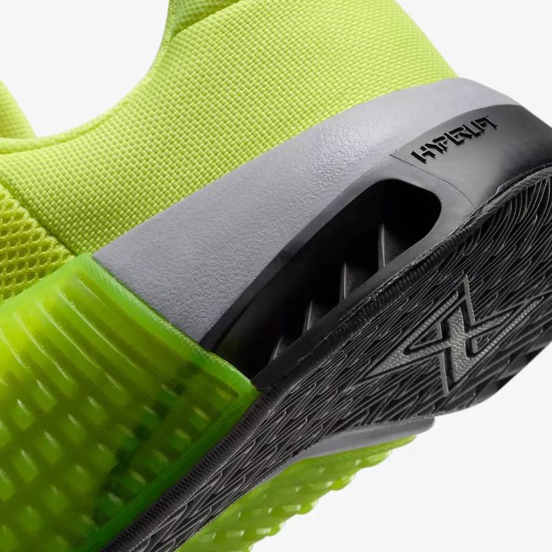 Man Shoes for CrossFit Nike Metcon 9 - bright green