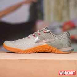 Man Shoes Nike Metcon 3 - grey/beige