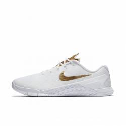 Dámské boty Nike Metcon 3 AMP - bílé