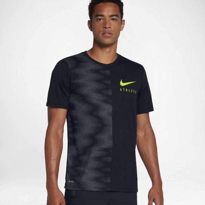 Man T-Shirt Athlete WALL black