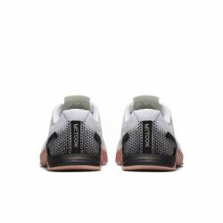 Woman Shoes Metcon 4 - white salmon