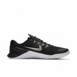 Woman Shoes Nike Metcon 4 - black white