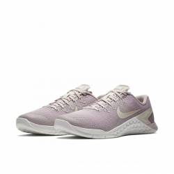 Woman Shoes Metcon 4 - purple