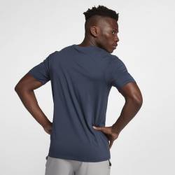 Man T-Shirt Swoosh Training T-Shirt - blue orange