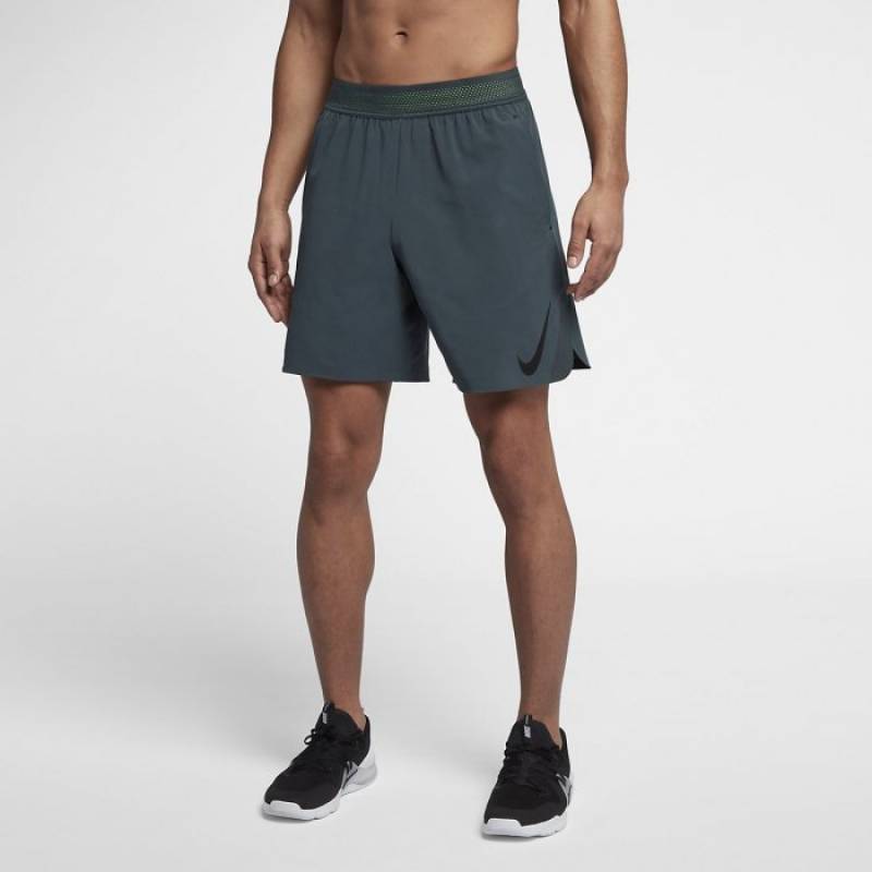 Man training Shorts FLEX green