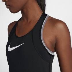 Woman Top Nike black