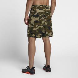 Man training Shorts Nike grey camo green