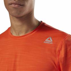 Man T-Shirt RUN SS AC TEE - D92342