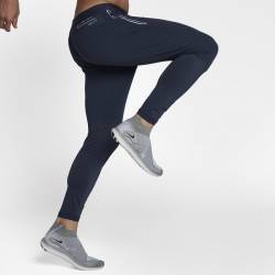 Man run Tight Nike Swift