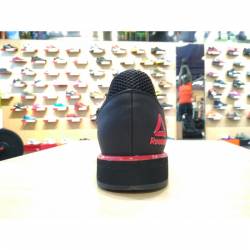 Man Shoes LIFTER PR red/black CN4510