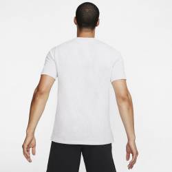Man T-Shirt Nike Metcon - white