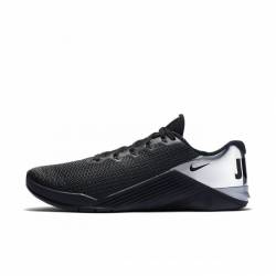 Man Shoes Nike Metcon 5 - black-silver