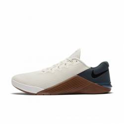 Man Shoes Nike Metcon 5 - white-brown