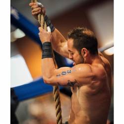 Wrist Bands Rogue - pair