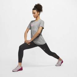 Woman training T-Shirt Nike Dri-FIT - pink swoosh