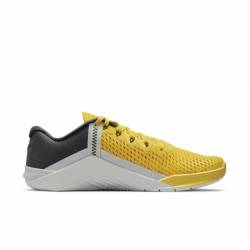 Pánské tréninkové boty Nike Metcon 6 - Citron/Smoke Grey