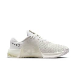 Woman Shoes for CrossFit Nike Metcon 9 AMP - white