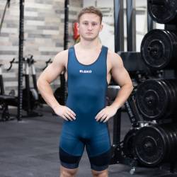 Man Weightlifting dres ELEIKO strong blue