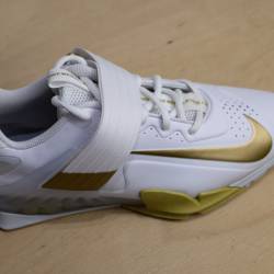 Vzpěračské boty Nike Savaleos - white gold