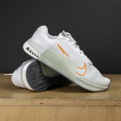 Man Shoes for CrossFit Nike Metcon 9 - white silver