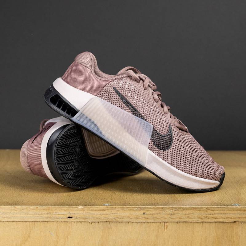 Woman Shoes for CrossFit Nike Metcon SMOKEY