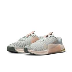 Woman Shoes for CrossFit Nike Metcon 9 - grey beige