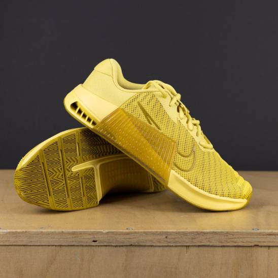 Man Shoes for CrossFit Nike Metcon 9 - gold - WORKOUT.EU  display picture 2