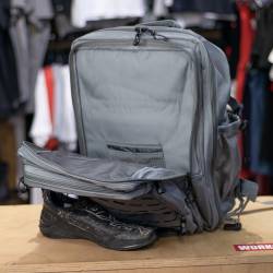 Fitness backpack WORKOUT Pro - 40 l - grey