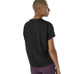 Woman T-Shirt C Tee - DW7168