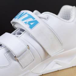 Weightlifting shoes ANTA - piece on display