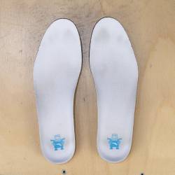 Weightlifting shoes ANTA - piece on display