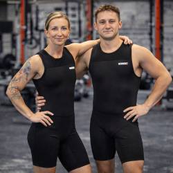 Vzpěračský dres WORKOUT 2.0 profi unisex - black