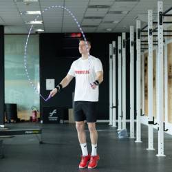 Korálkové švihadlo WORKOUT - nastavitelné - fialové