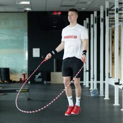 Korálkové švihadlo WORKOUT - nastavitelné - červené