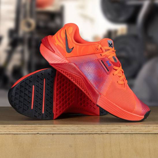 Pánské boty na CrossFit Nike Metcon 10 - světle červená