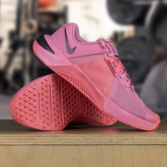 Dámské boty na CrossFit Nike Metcon 10 - světle růžová